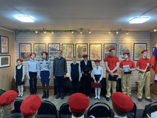 церемония посвящения обучающихся образовательных организаций Новодугинского района в ряды юнармейцев - фото - 10