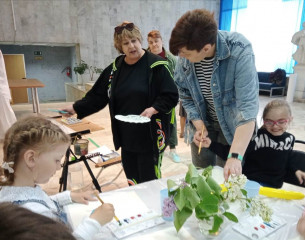 преподаватель Новодугинской ДШИ провел мастер-класс для детей с ограниченными возможностями здоровья - фото - 6