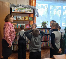 обучающиеся Тесовской школы посетили детскую библиотеку - фото - 6