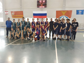 19 марта в п. Холм-Жирковский состоялись соревнования по баскетболу среди юношей - фото - 2