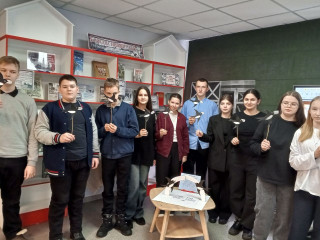 акция «Блокадная ласточка» прошла в Новодугинском округе - фото - 5