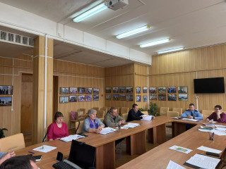 глава Новодугинского округа Владимир Соколов принял участие в заседании Совета депутатов - фото - 2