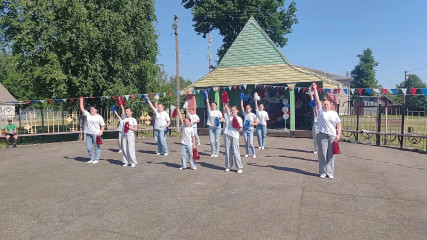 в Новодугино торжественно и тепло отметили День России - фото - 6